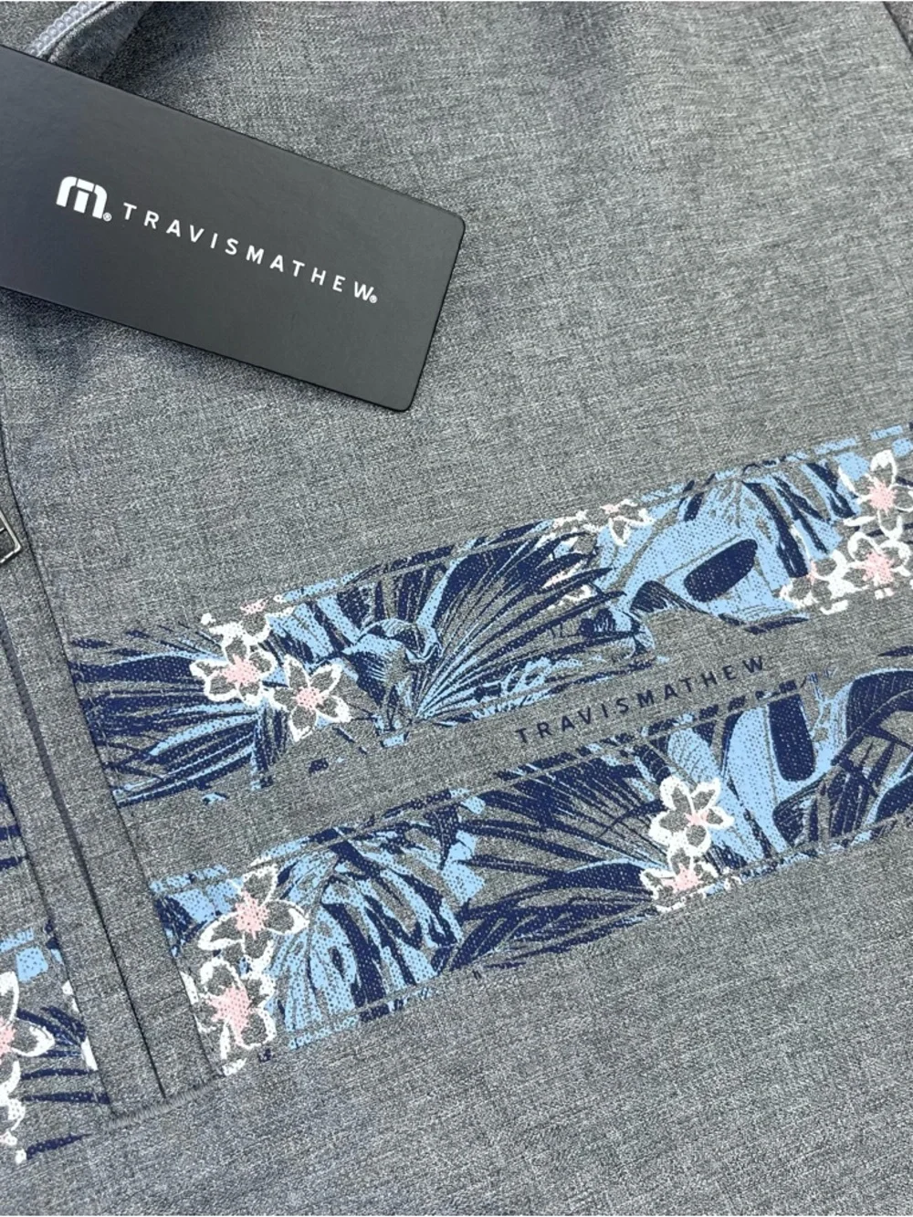 Travis Mathew Move Mountains Quarter Zip Mens L Gray Golf Pullover Floral NWT - Picture 5 of 10